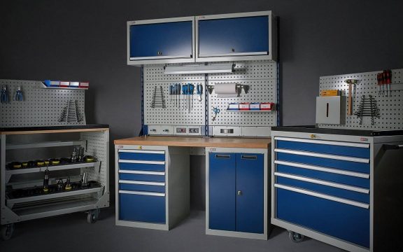 На что стоит обратить внимание при выборе слесарного верстака